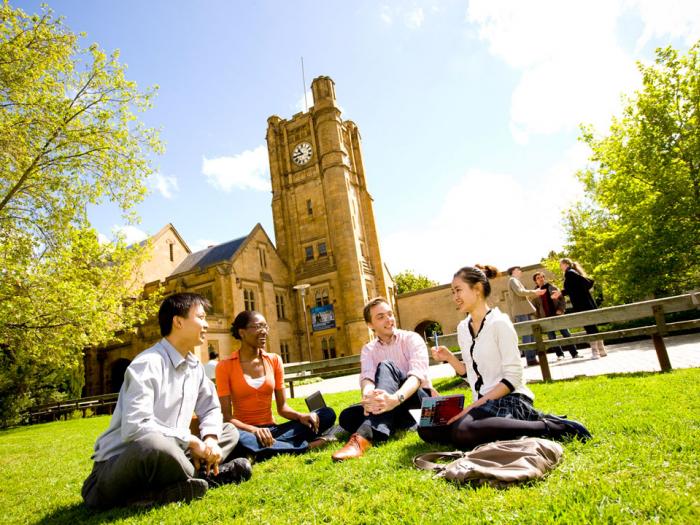 Student Visa to Australian PR - Students sitting in Melbourne University